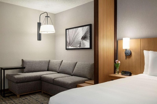 Hyatt Place Tucson Central image 17