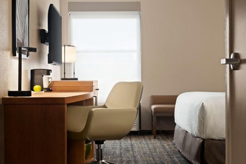 Hyatt Place Tucson Central image 25